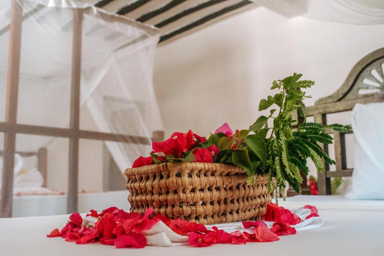 Mintaka Boutique Hotel Bwejuu Kültér fotó